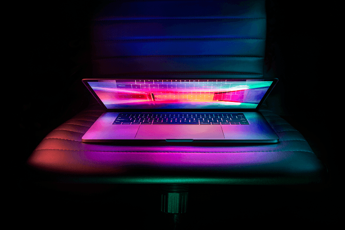 Safety vs Censorship: Watchers’ Community Moderation